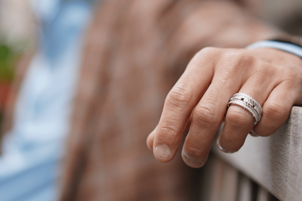 Men's Diamond Wedding Bands